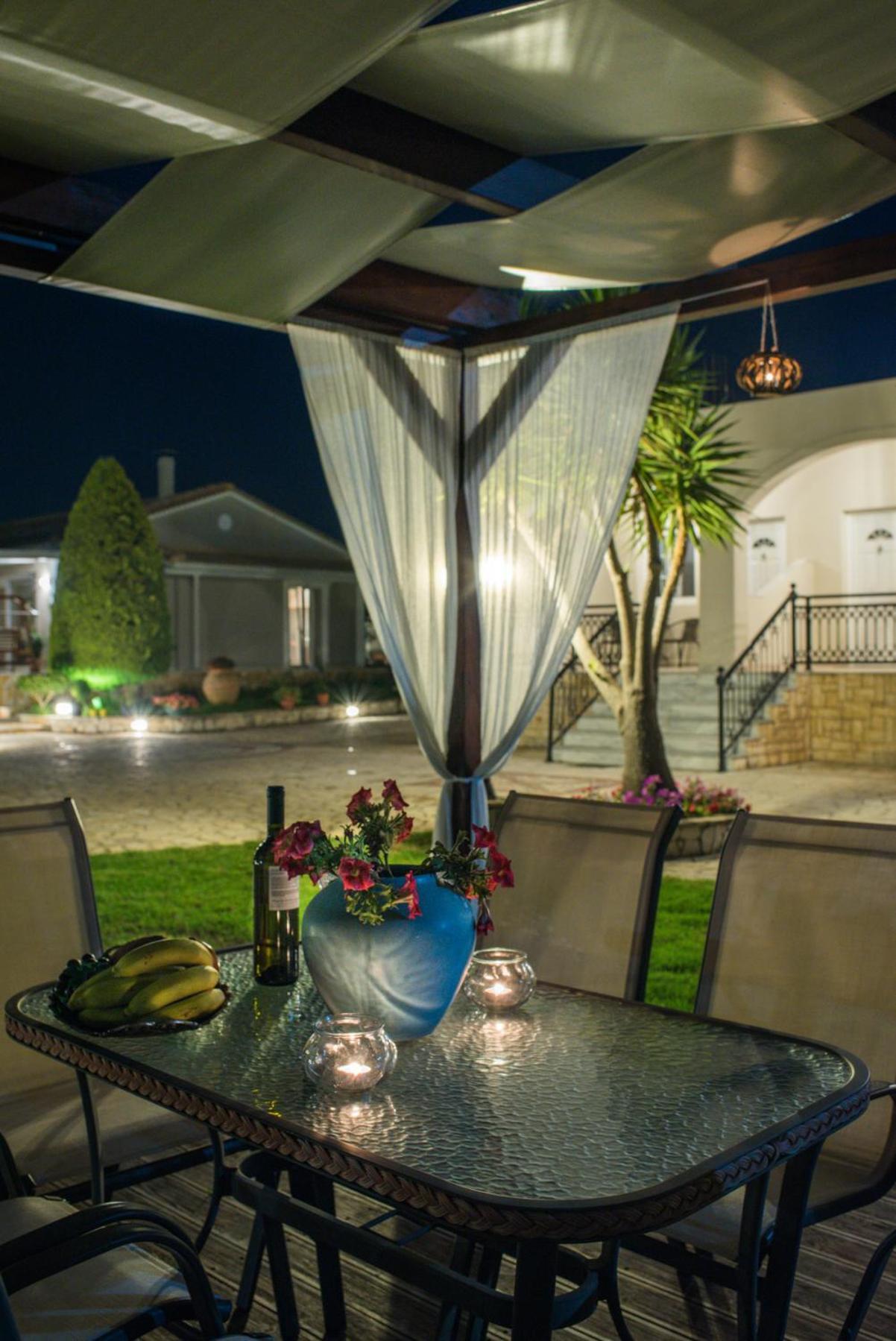Mystic Garden Apartments Закінф Екстер'єр фото